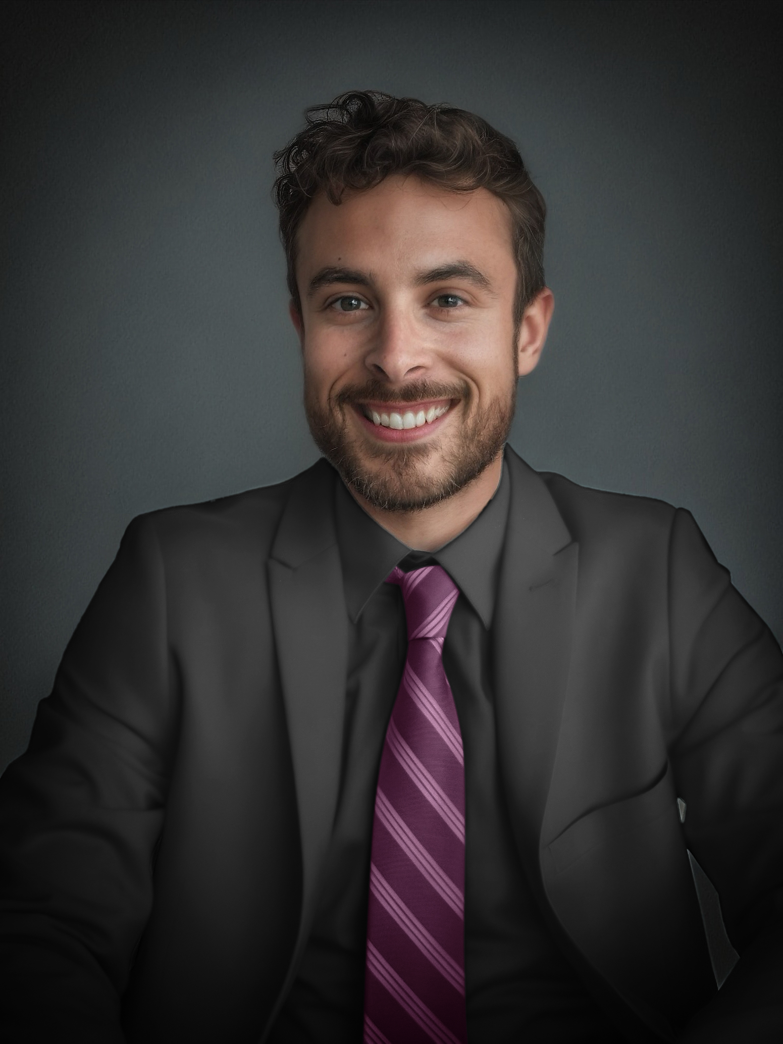 Dominic Cardinal as Daniel Silver (né Sylvain)