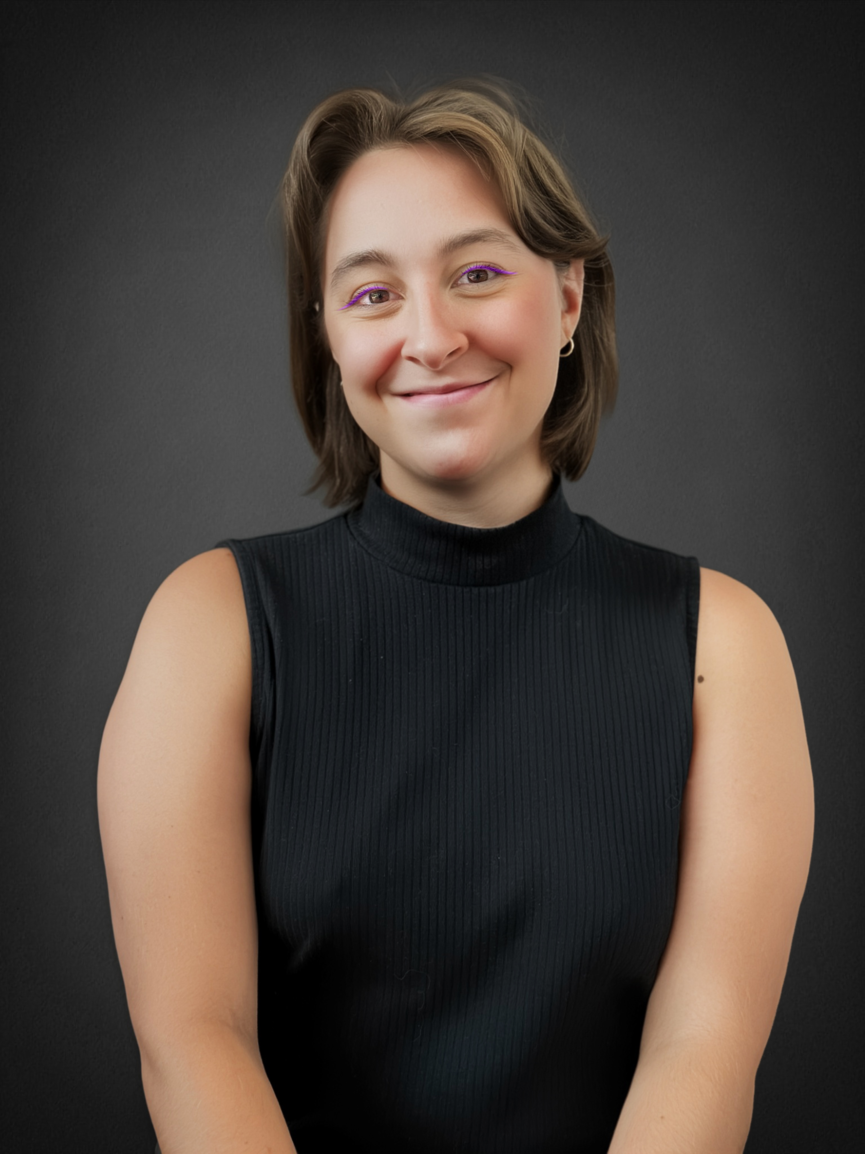 Anne-Virginie Bérubé as Kennedy Friesen