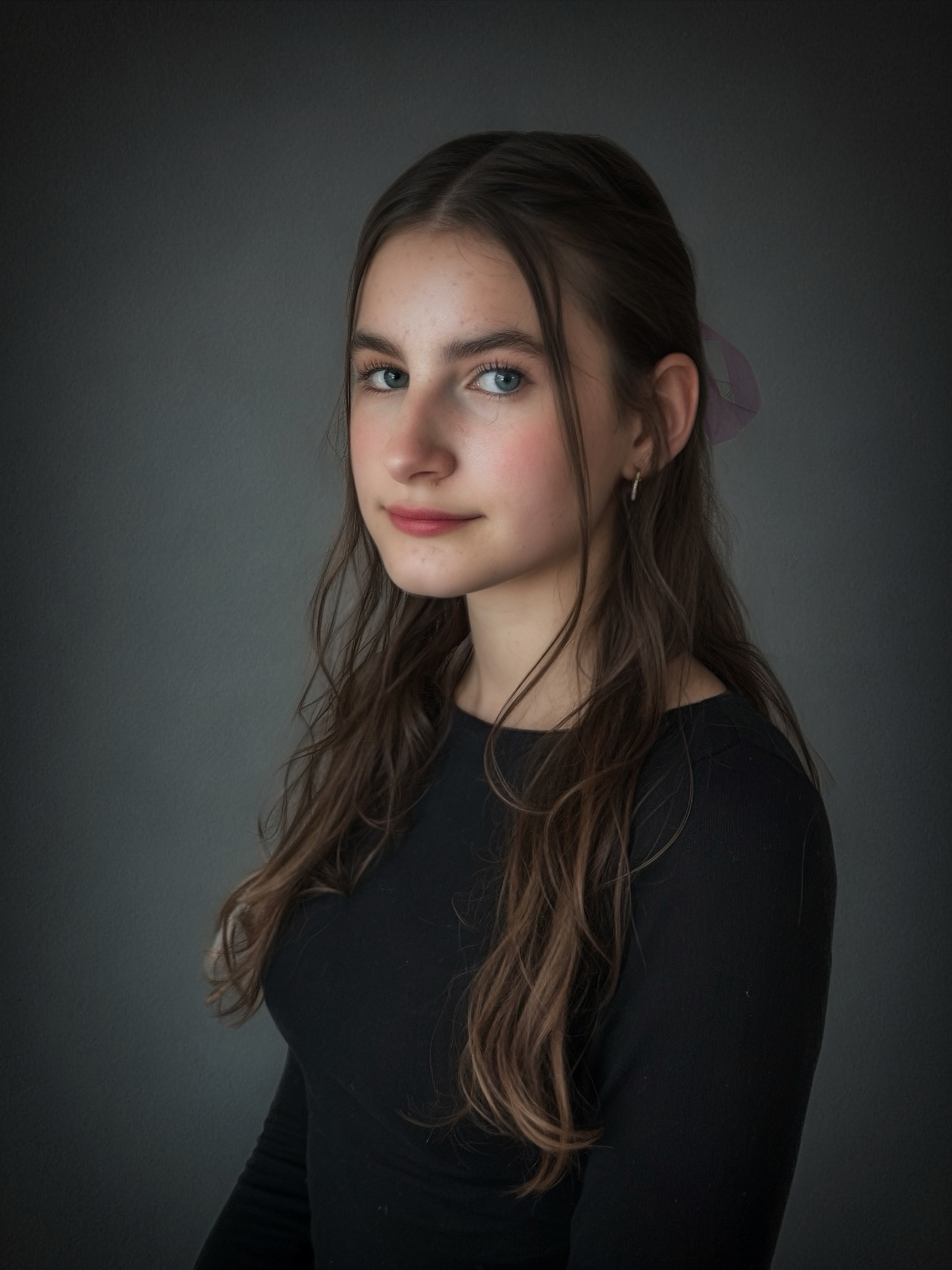 Niamh Kinsella Frenette as Young Molly King